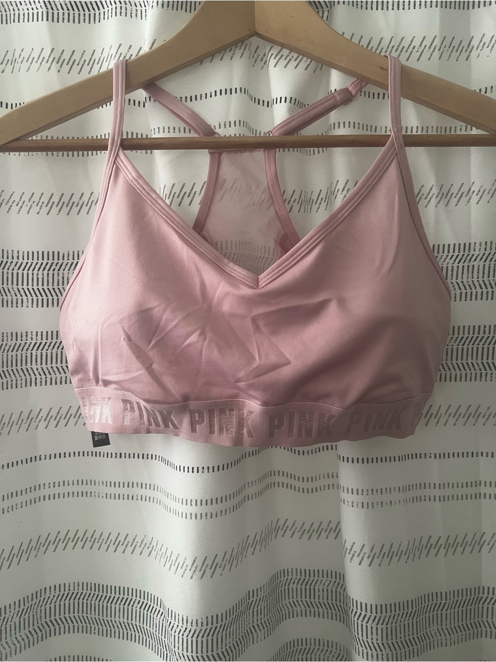 NWOT PINK Victoria's Secret Seamless Light Pink Bralette Sports Bra - Large